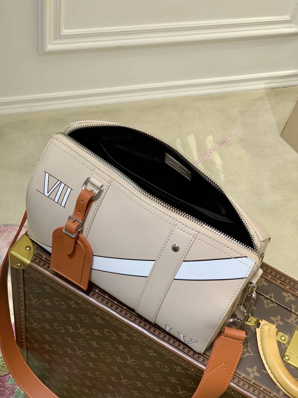 L0vis Vvtt0n City Keepall M59670
