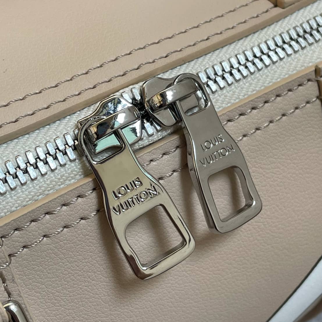 L0vis Vvtt0n Virgil Abloh City Keepall Bag Replica M45757