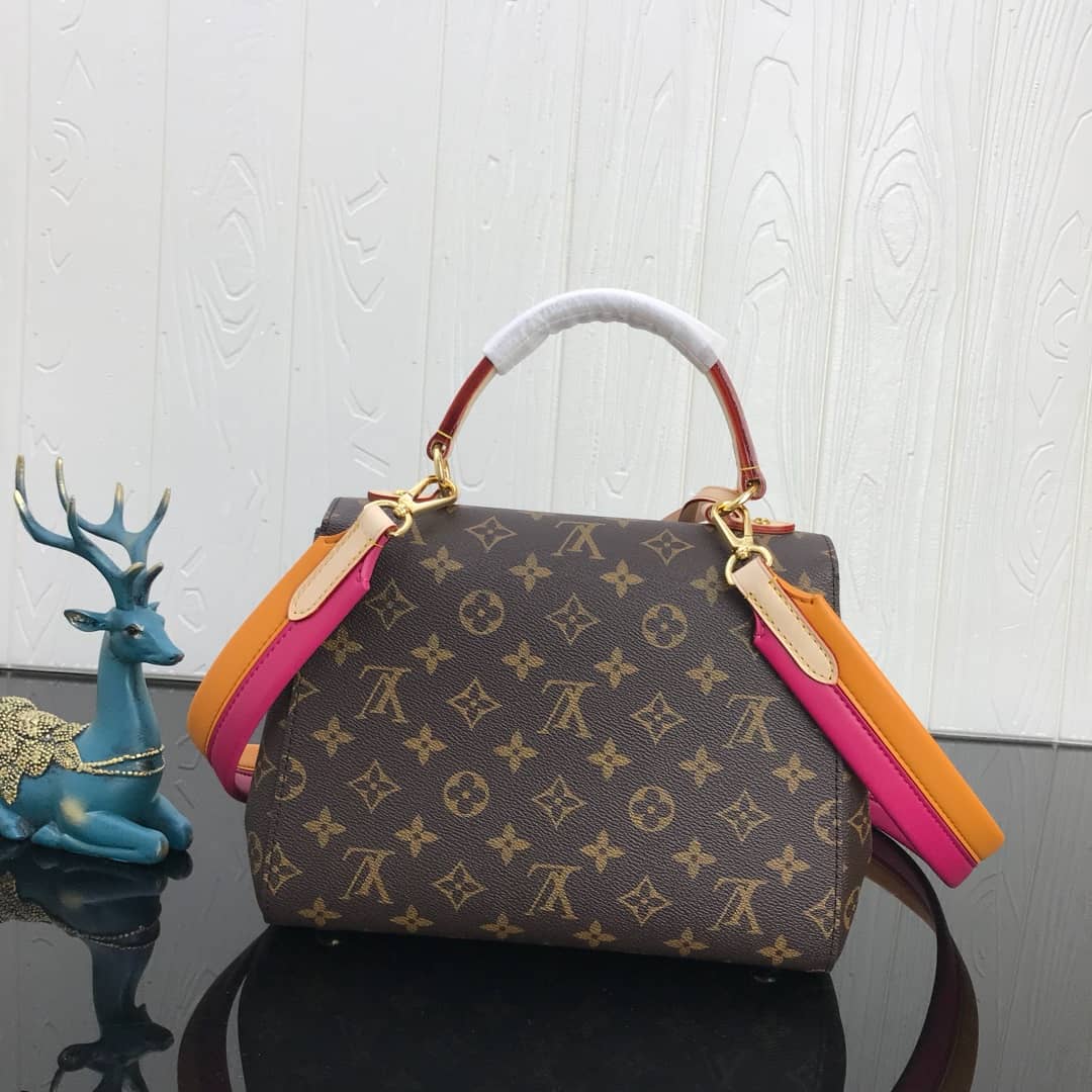 L0vis Vvtt0n Cluny BB Monogram Canvas Shoulder Bag Replica Pink M42738