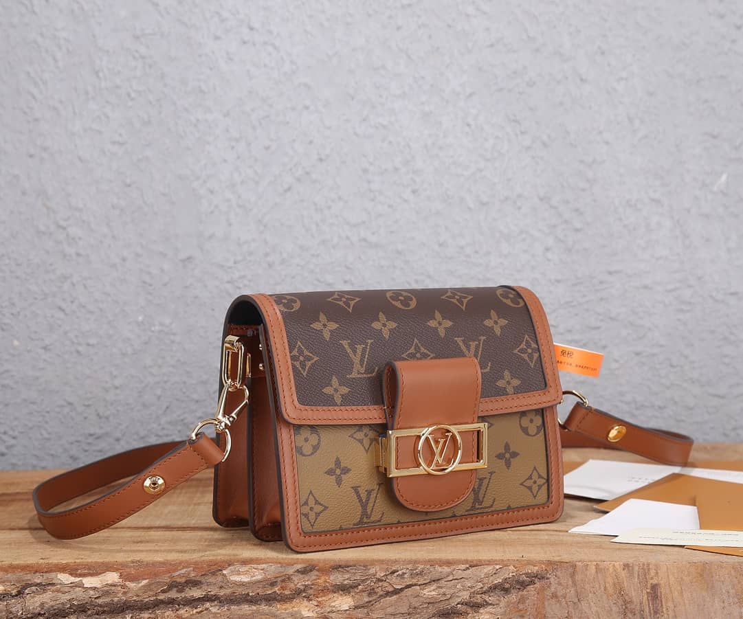 L0vis Vvtt0n Dauphine Mini Monogram Replica Crossbody Bag Brown M44580