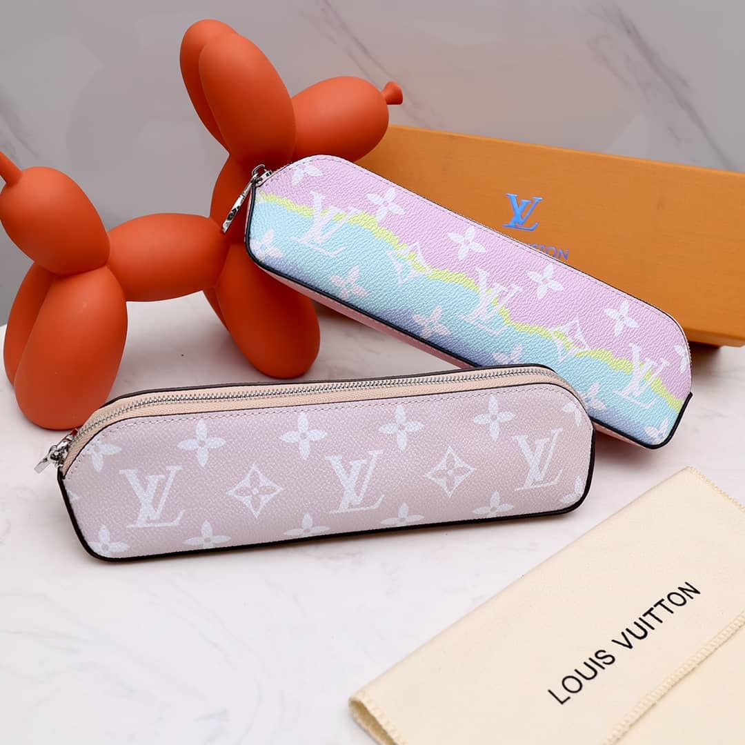 L0vis Vvtt0n Pencil Pouch Elizabeth Monogram Canvas Replica Pink GI0009