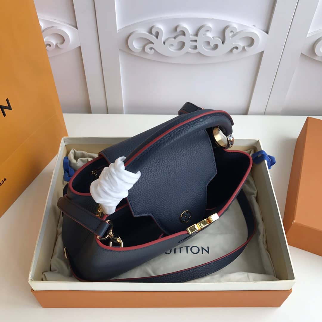 L0vis Vvtt0n Capucines MM 2way Taurillon Leather Shoulder Bag Replica Blue M43934