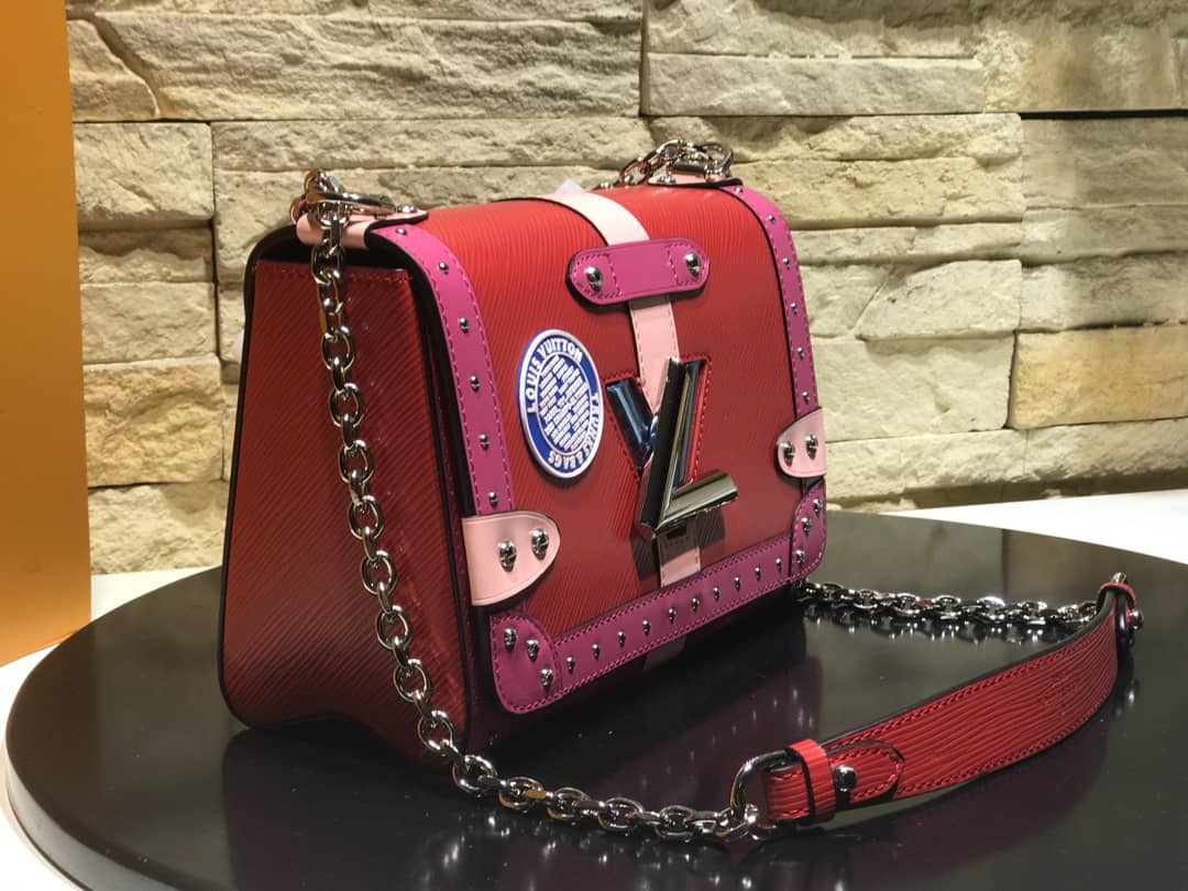 L0vis Vvtt0n Twist MM Bag Red M50296 Replica
