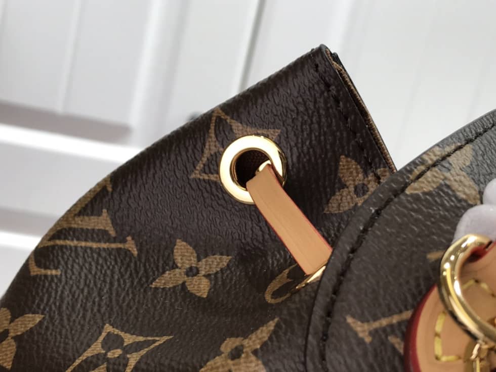 L0vis Vvtt0n Monogram Montsouris NM BB Mini Brown M45502 Replica Backpack