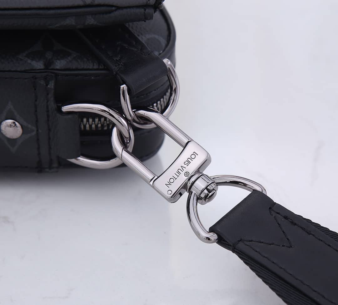 L0vis Vvtt0n Virgil Abloh Trio Multi Messenger Bag Replica Gray M69443