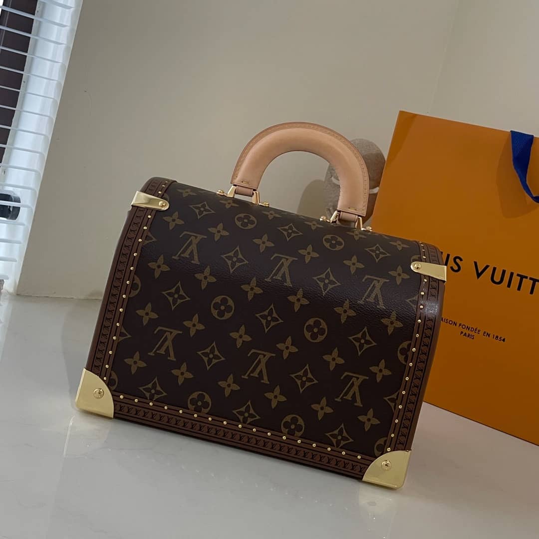 Best Replica L0vis Vvtt0n Monogram Canvas Cotteville M20210 Replica Makeup Bag(ColaReps)