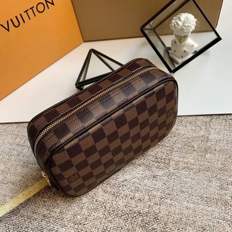 L0vis Vvtt0n Toiletry Trousse Damier Pouch PM Replica N47522
