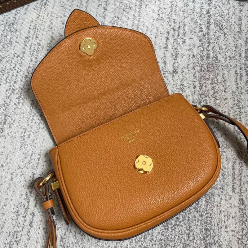 L0vis Vvtt0n Pont 9 Soft MM Replica Handbag M58729