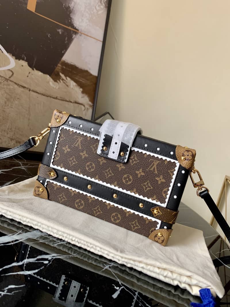 L0vis Vvtt0n Petite Malle Monogram Canvas Replica Bag M44216
