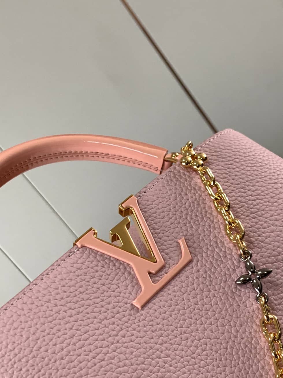 L0vis Vvtt0n Capucines BB Rose M59061 Replica Crossbody Bag