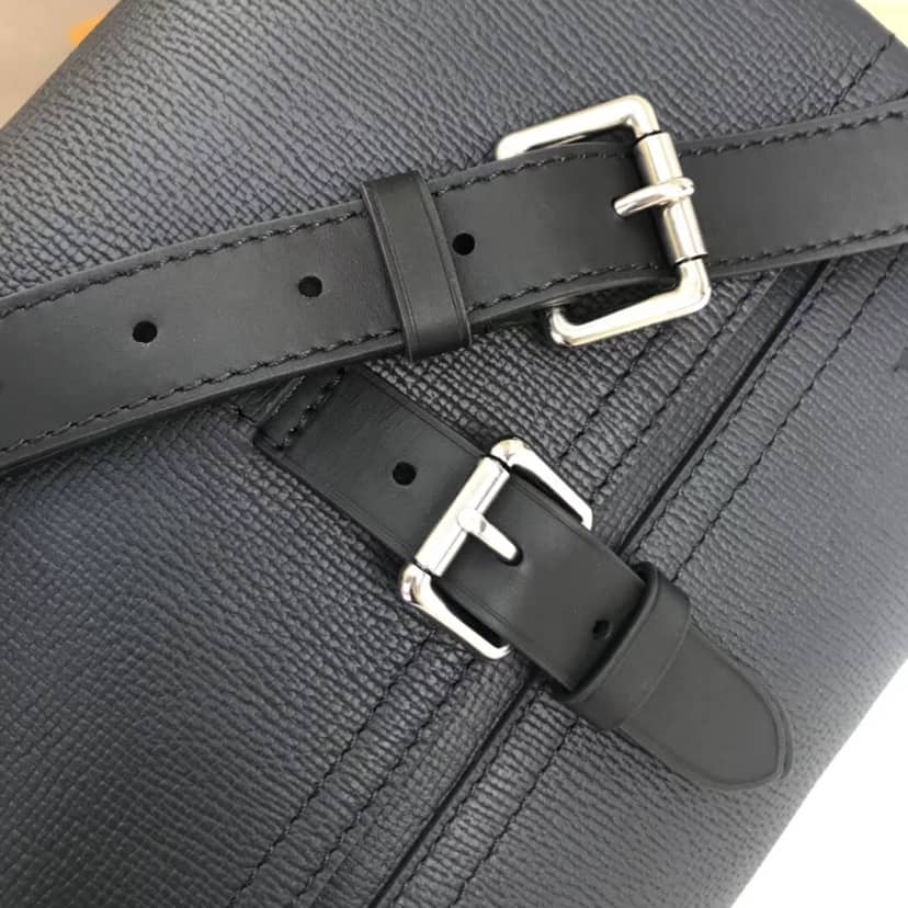 L0vis Vvtt0n Canyon PM Messenger Bag Replica M54963