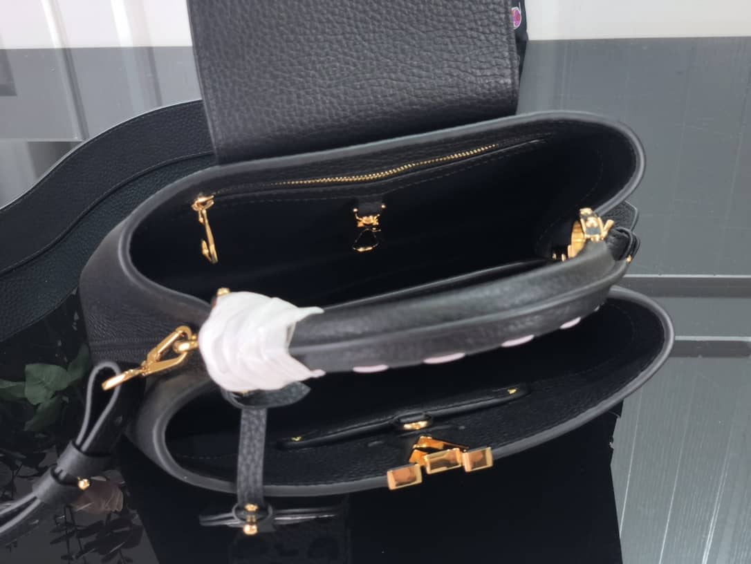 L0vis Vvtt0n Capucines BB Calfskin Handbag Black