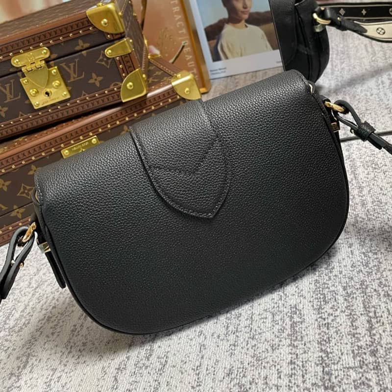 L0vis Vvtt0n Pont 9 Soft MM Grained Calfskin Leather Replica Bag Black M58967