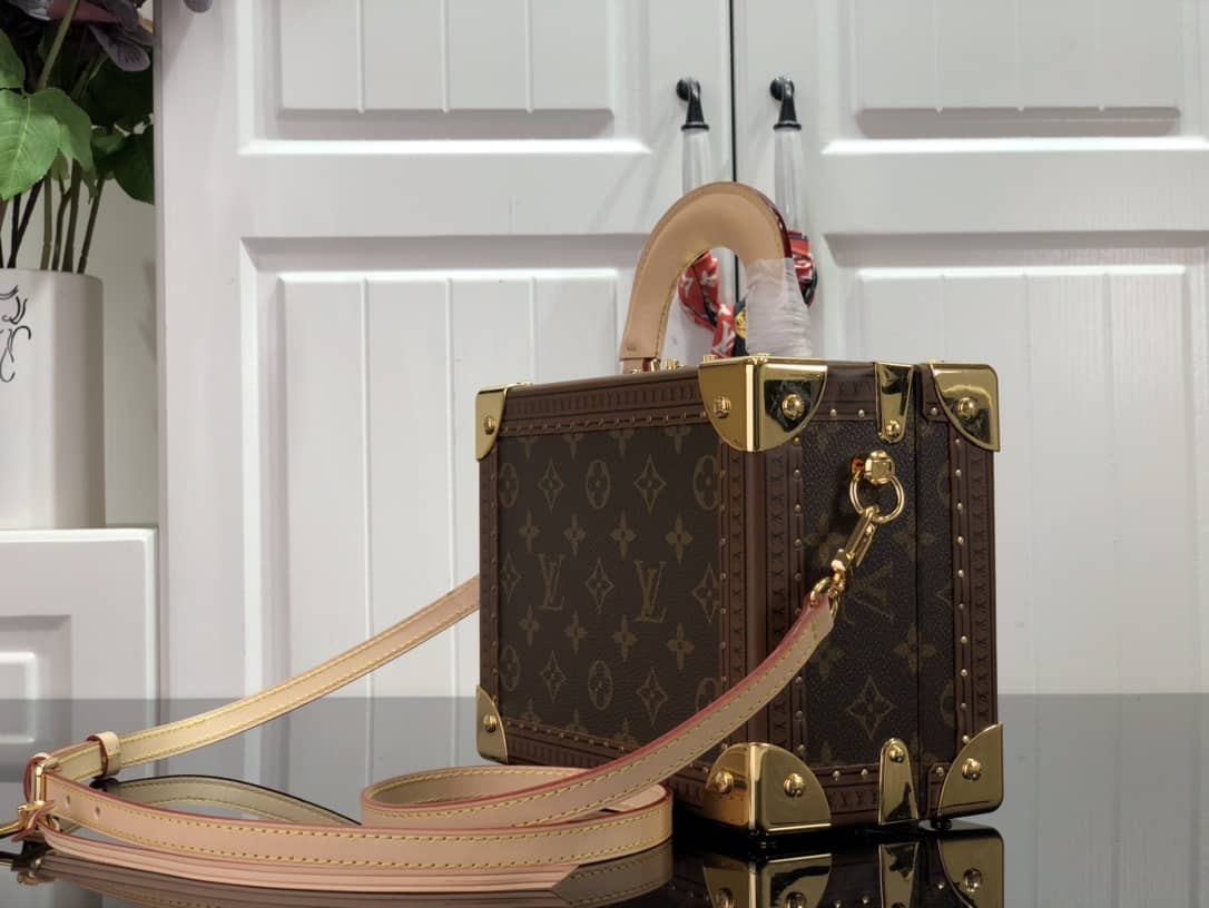 L0vis Vvtt0n Valisette Tresor Monogram Canvas Replica Box M45675