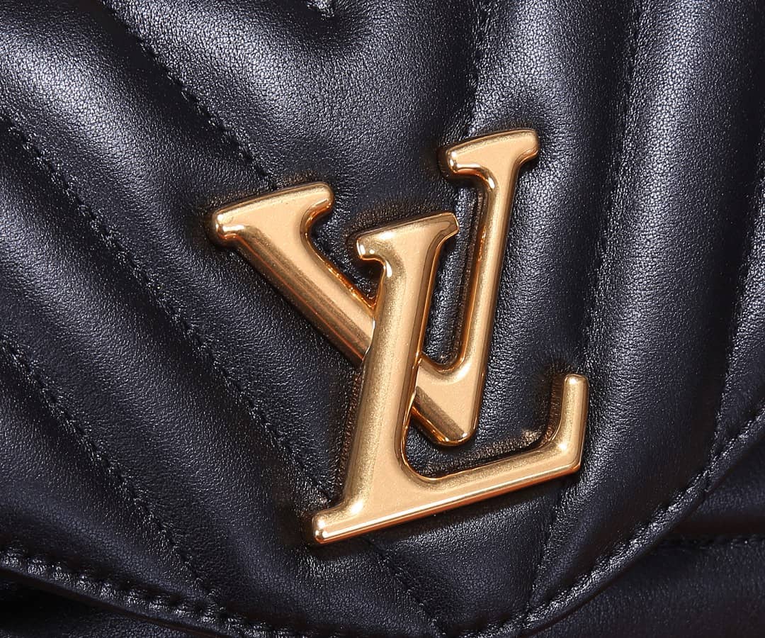 L0vis Vvtt0n New Wave Replica Chain Bag H24 Black M58552