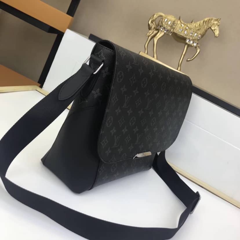 L0vis Vvtt0n Monogram Eclipse Messenger MM Shoulder Bag Replica M40539