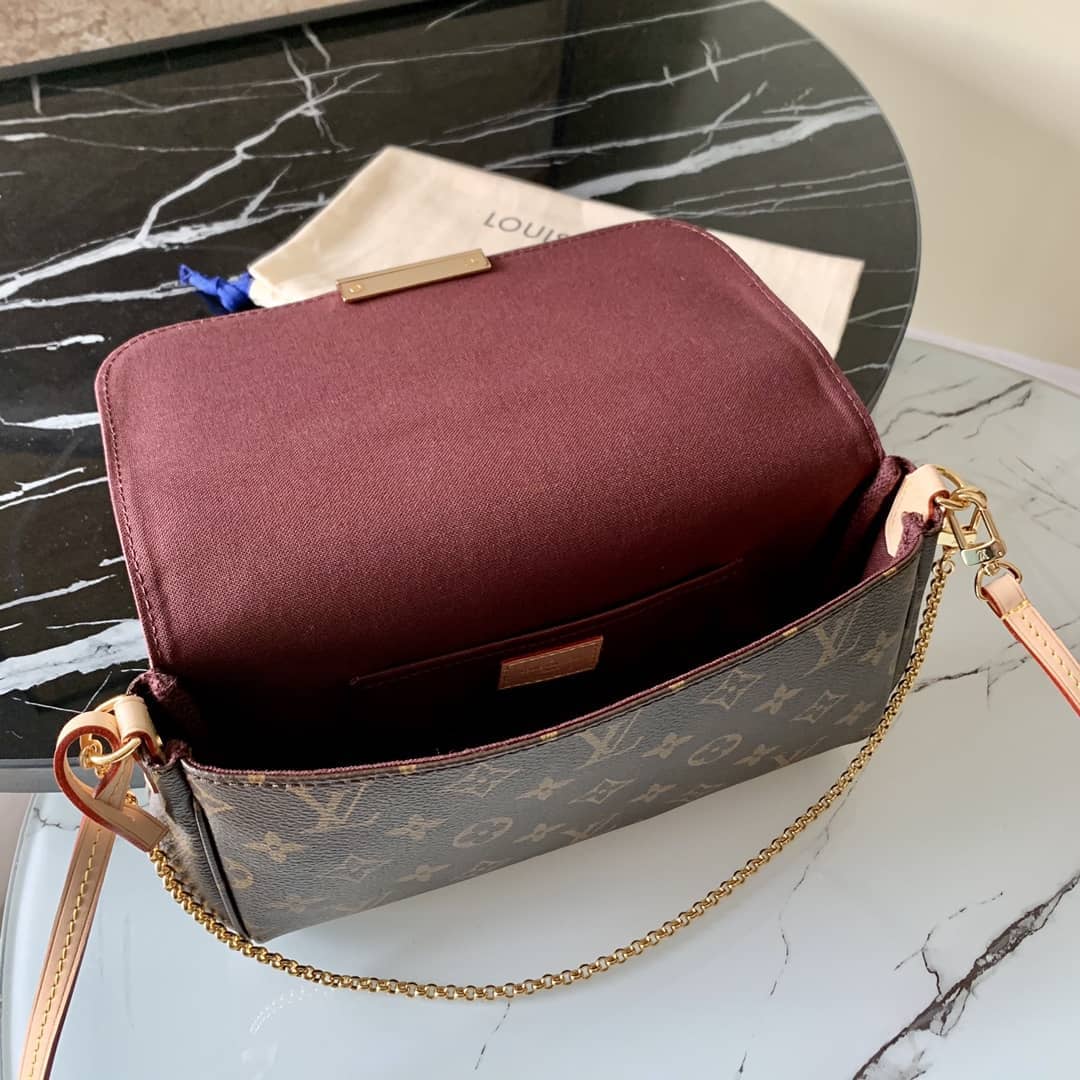 L0vis Vvtt0n Favorite Monogram Canvas MM Replica Bag Brown M40718