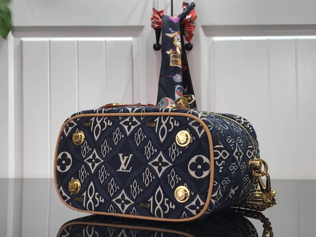 L0vis Vvtt0n Replica Bags Since 1854 Vanity PM Monogram Bag Replica M57403