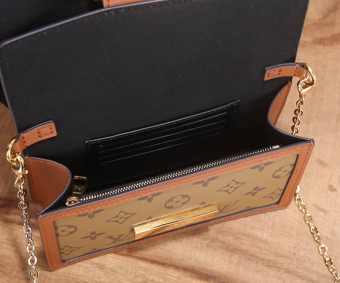 L0vis Vvtt0n Dauphine Chain Wallet Replica Shoulder Bag Yellow M68746