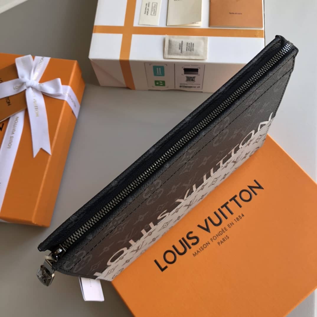 L0vis Vvtt0n Voyage MM Monogram Replica Pochette Black Gray M63039