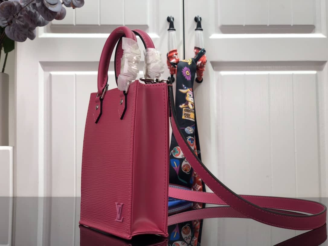 L0vis Vvtt0n Petit Sac Plat Flat Replica Shoulder Bag Pink M80169