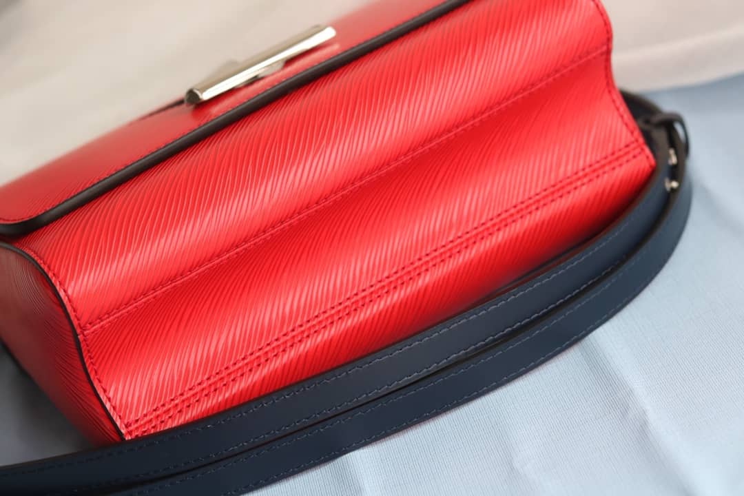 LV Tote Dupe Twist MM Crossbody Bag Replica Red M50305