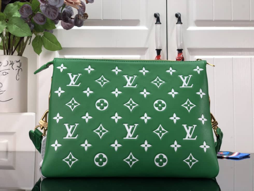 L0vis Vvtt0n Coussin PM Green M20760 Replica Shoulder Bag