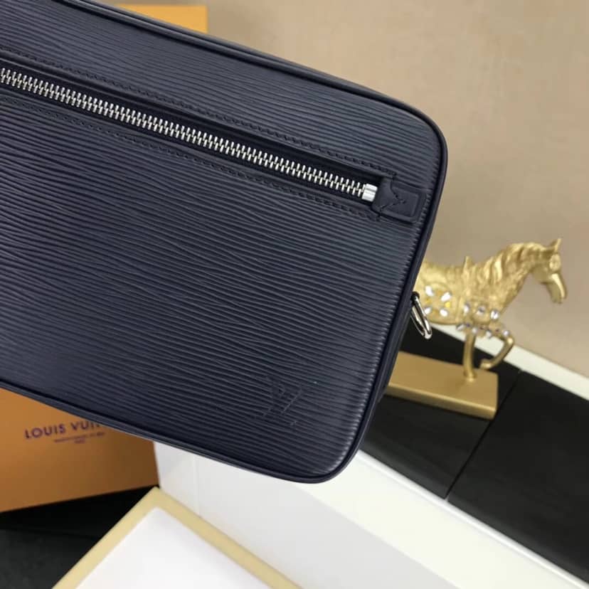 L0vis Vvtt0n Kasai Clutch Epi Leather Replica Blue M51726