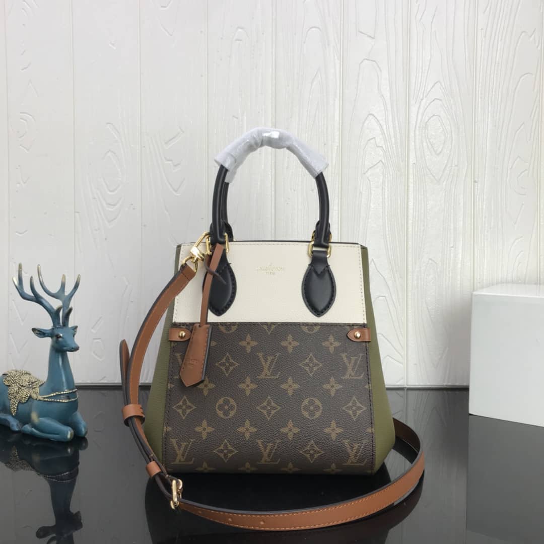 L0vis Vvtt0n Monogram Canvas Fold PM Tote Replica White M45389
