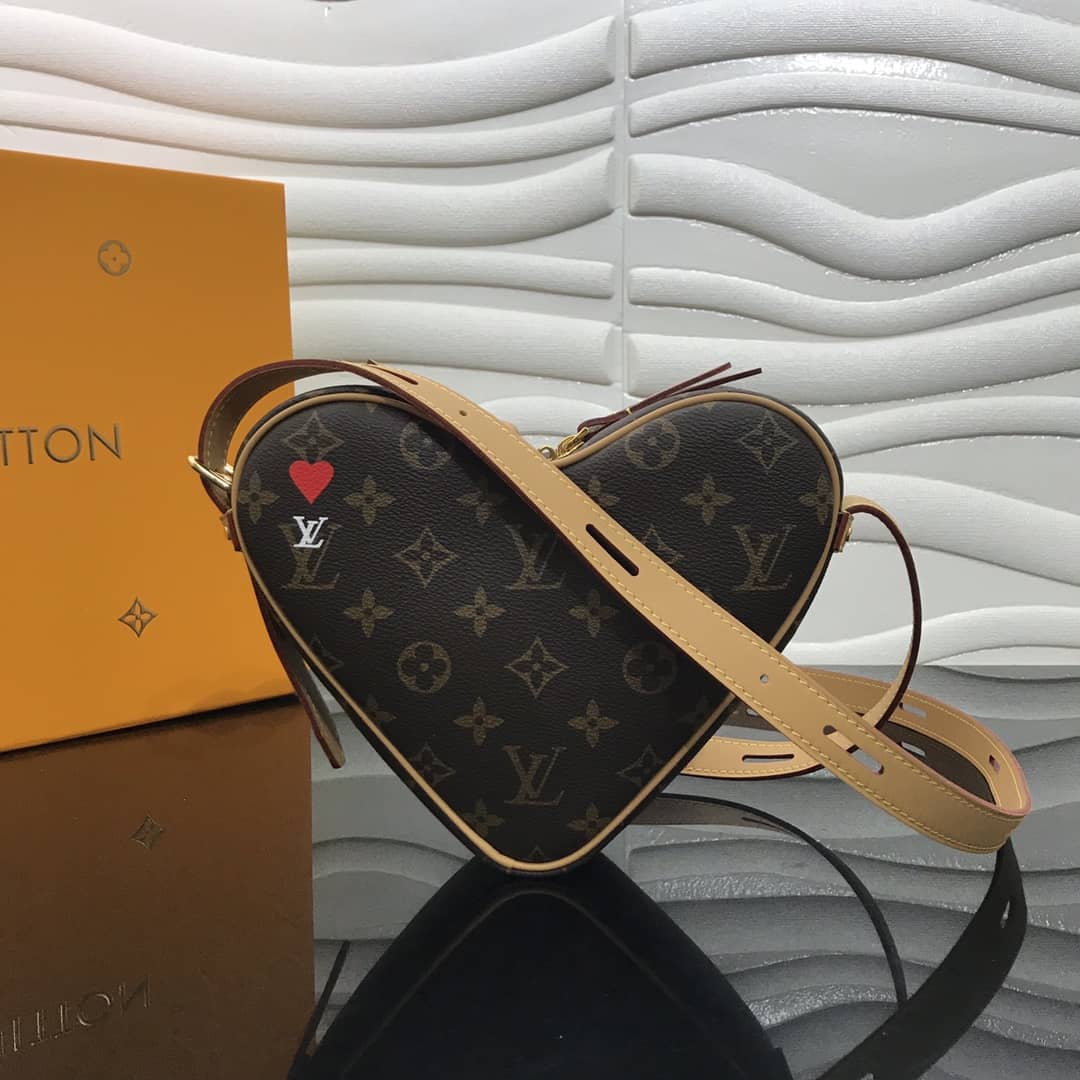 L0vis Vvtt0n Monogram Boite Chapeau Souple PM Replica Crossbody Bag Brown M45149