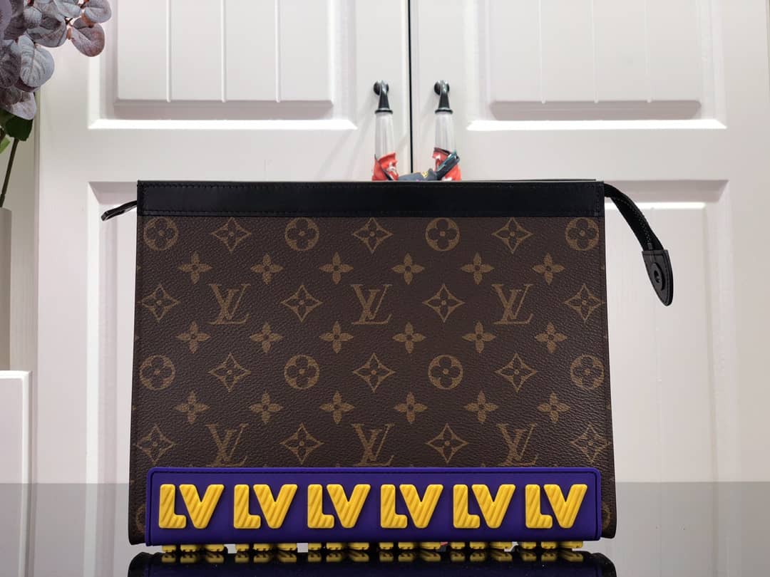 L0vis Vvtt0n Monogram Eclipse Canvas Replica Pochette Voyage MM Brown M61692
