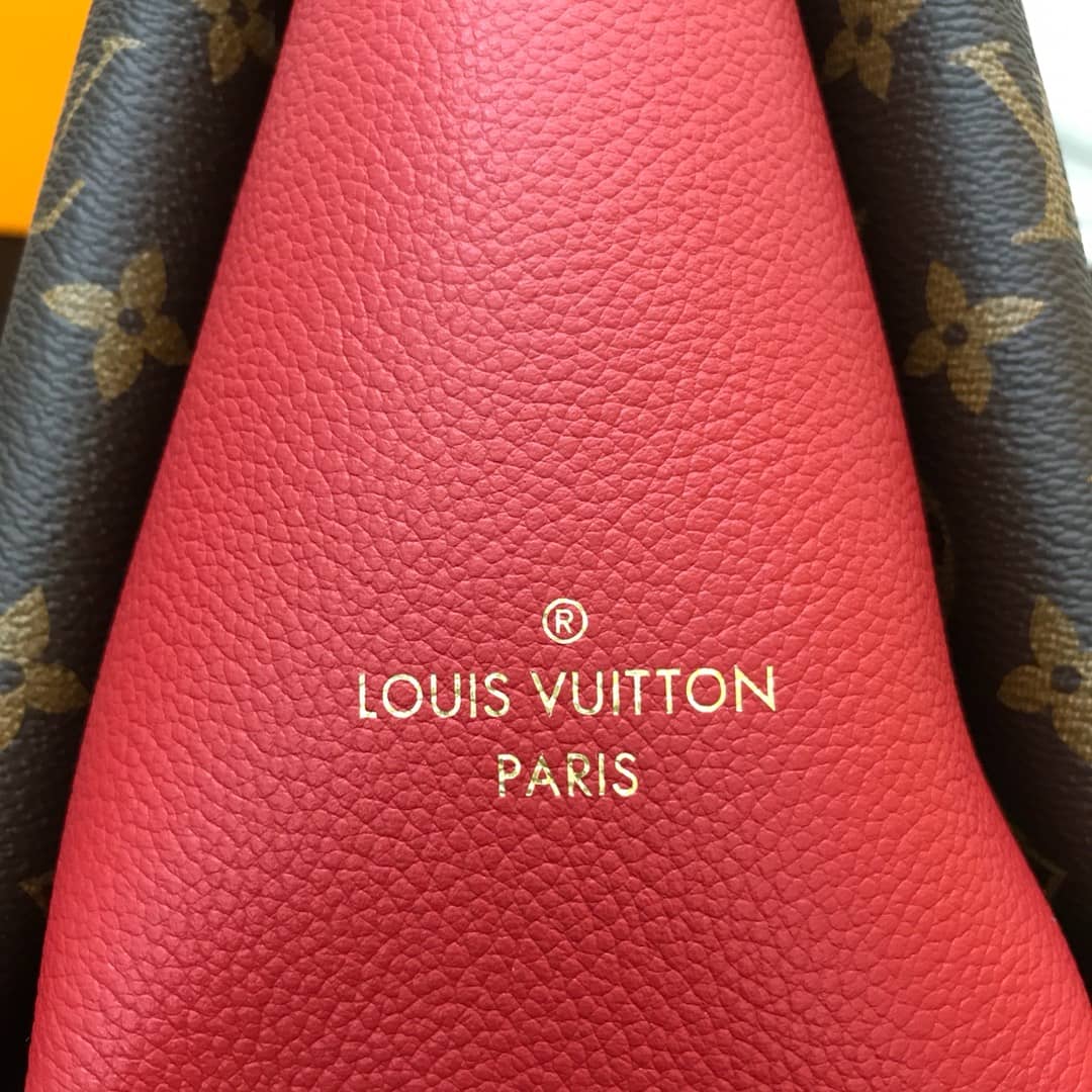 L0vis Vvtt0n Surene MM Monogram Chain Shoulder Bag Replica Red M43772