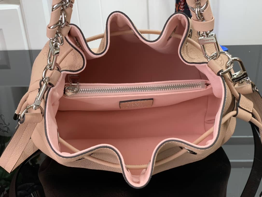 L0vis Vvtt0n Bella Mahina Magnolia Leather Replica Bag M57068 Pink
