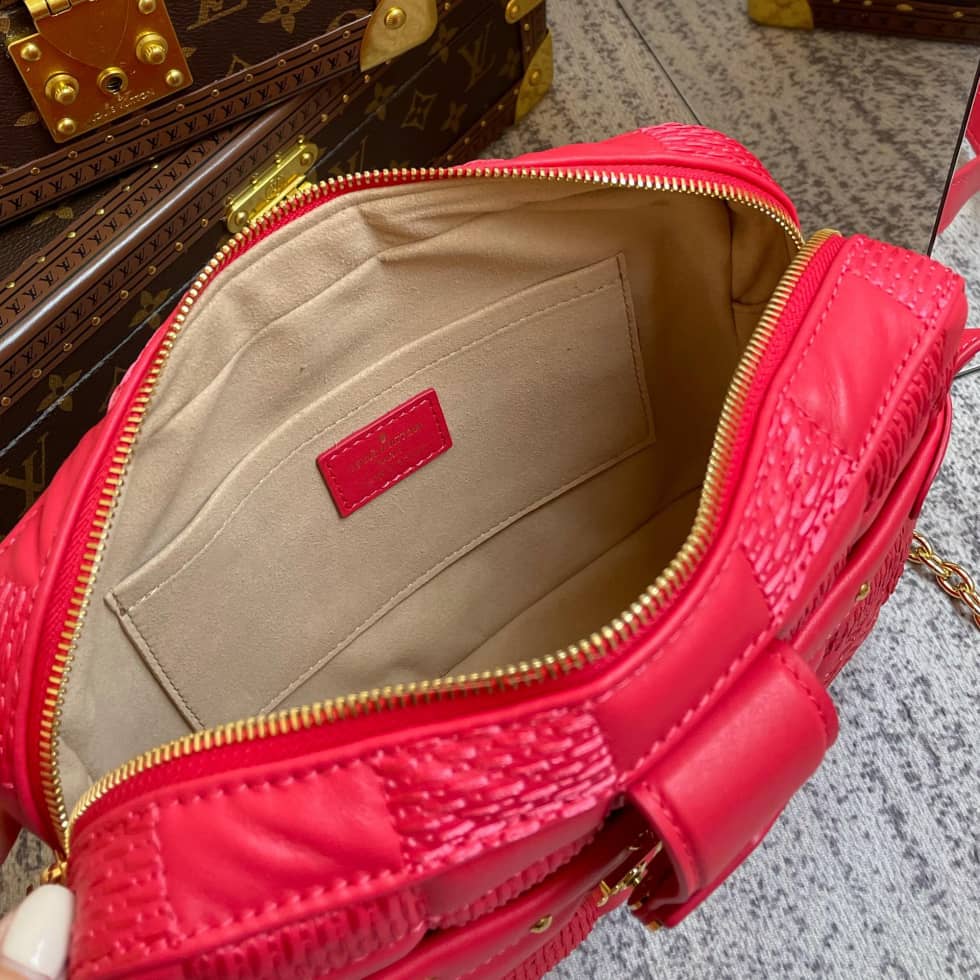 L0vis Vvtt0n Troca MM Red M59111 Replica Camera Bag