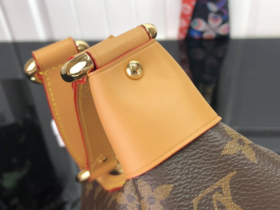 L0vis Vvtt0n Tikal GM Monogram Shoulder Bag Replica M40077