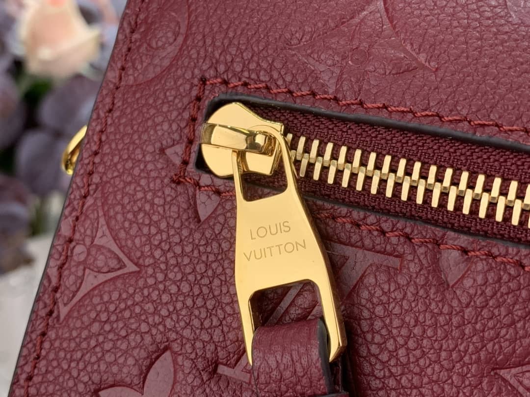 L0vis Vvtt0n Pochette Metis Marine Leather M44071 Replica Shoulder Bag