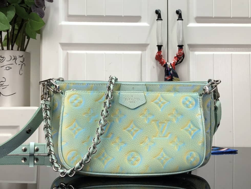 L0vis Vvtt0n Multi Pochette Accessoires Water Green M46180 Replica