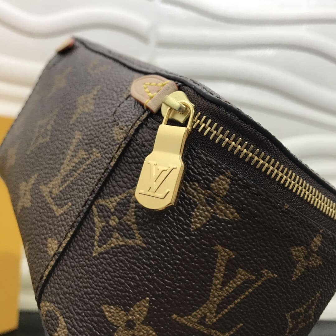 L0vis Vvtt0n Monogram Packing Cube MM Replica