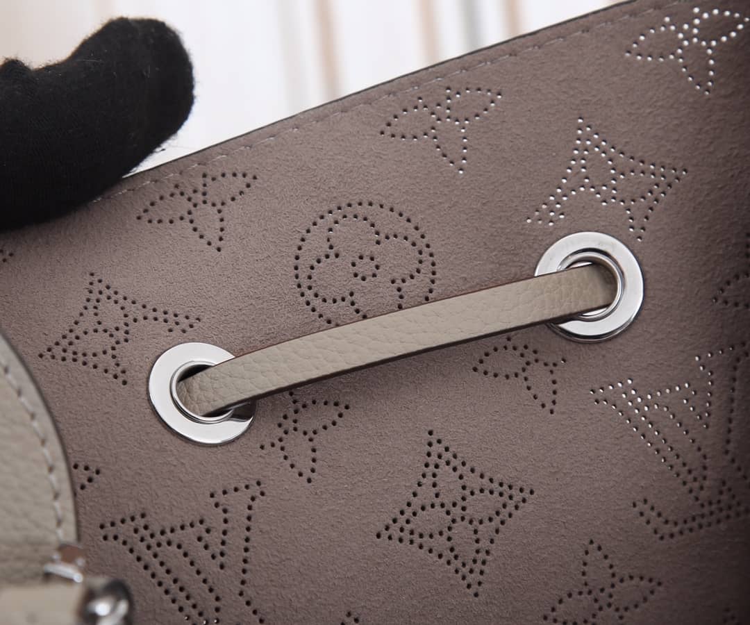 L0vis Vvtt0n Bella Leather Replica Shoulder Bag Gray M57070