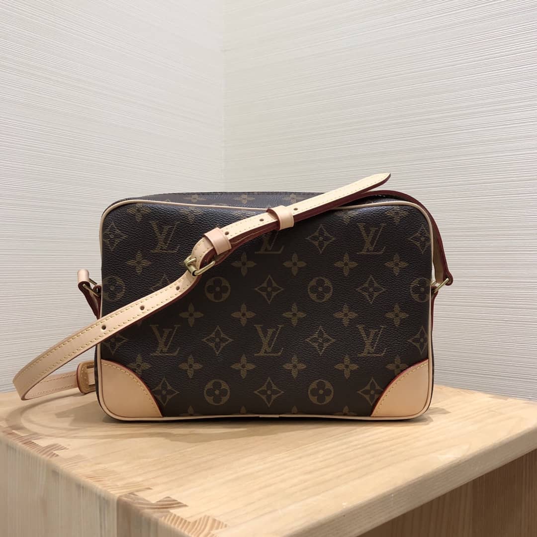 L0vis Vvtt0n Monogram Canvas Trocadero Bag Replica M45398