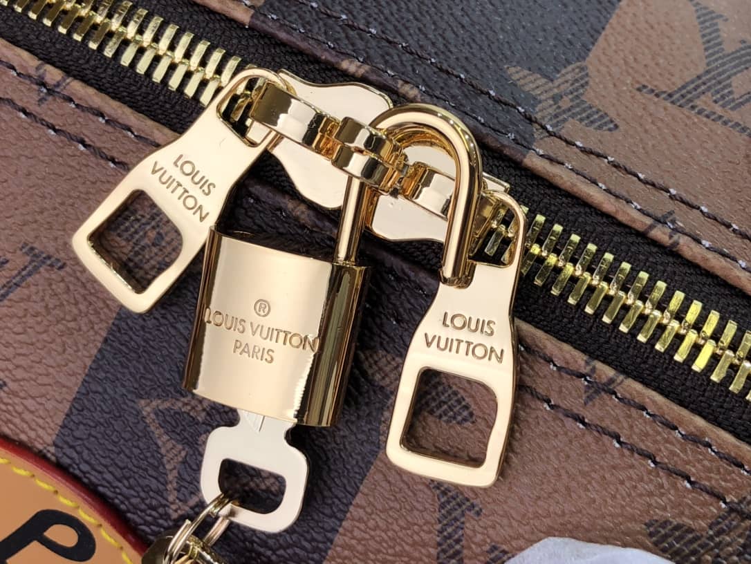 L0vis Vvtt0n Keepall Bandouliere x Nigo Monogram Stripes Replica M40567