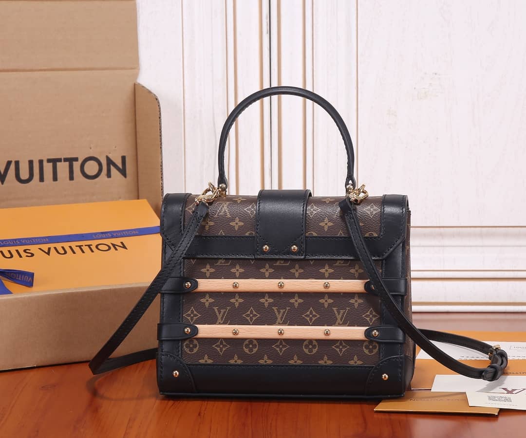 L0vis Vvtt0n Trianon PM With Wooden Trim Monogram Canvas Replica Bag M45908