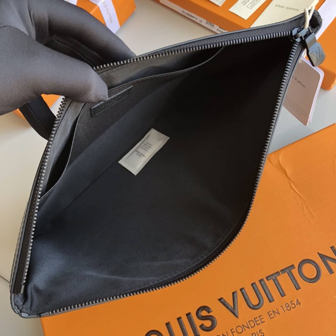 L0vis Vvtt0n Monogram Shadow Pochette Discovery Replica Clutch M62903