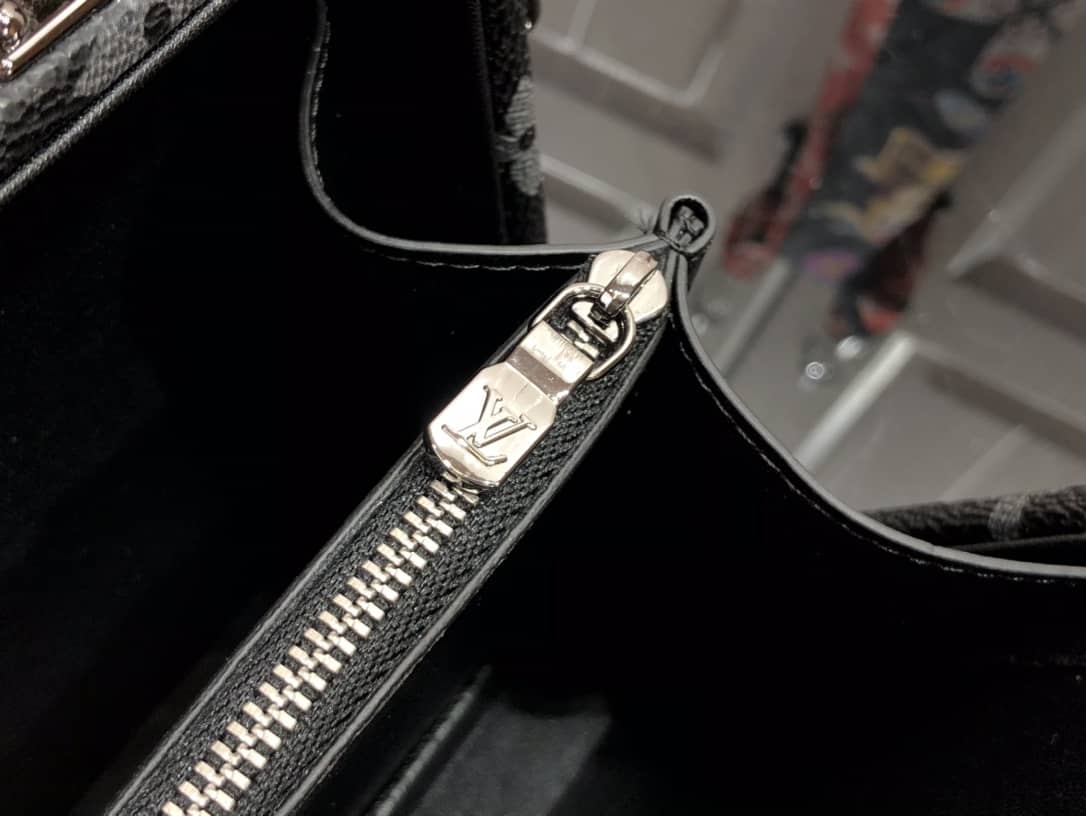L0vis Vvtt0n Monogram Eclipse Replica Box Bag Black M43580