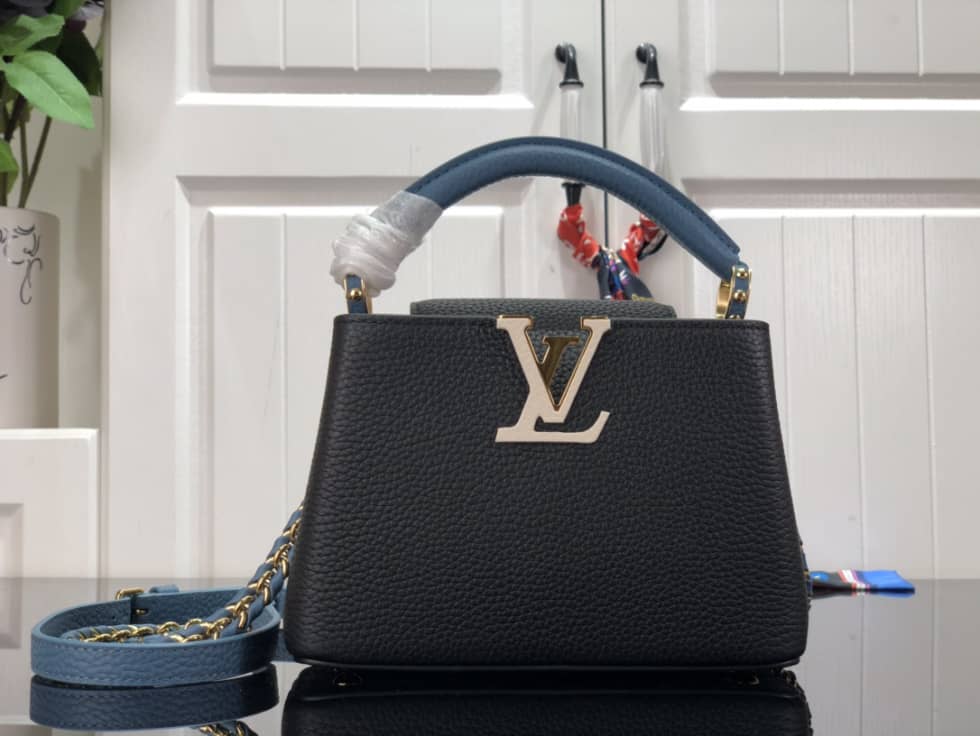 L0vis Vvtt0n Capucines Mini M59709 Replica Shoulder Bag