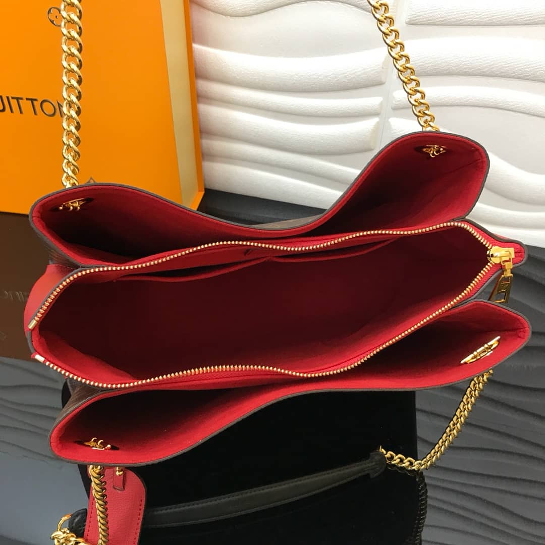 L0vis Vvtt0n Surene MM Monogram Chain Shoulder Bag Replica Red M43772