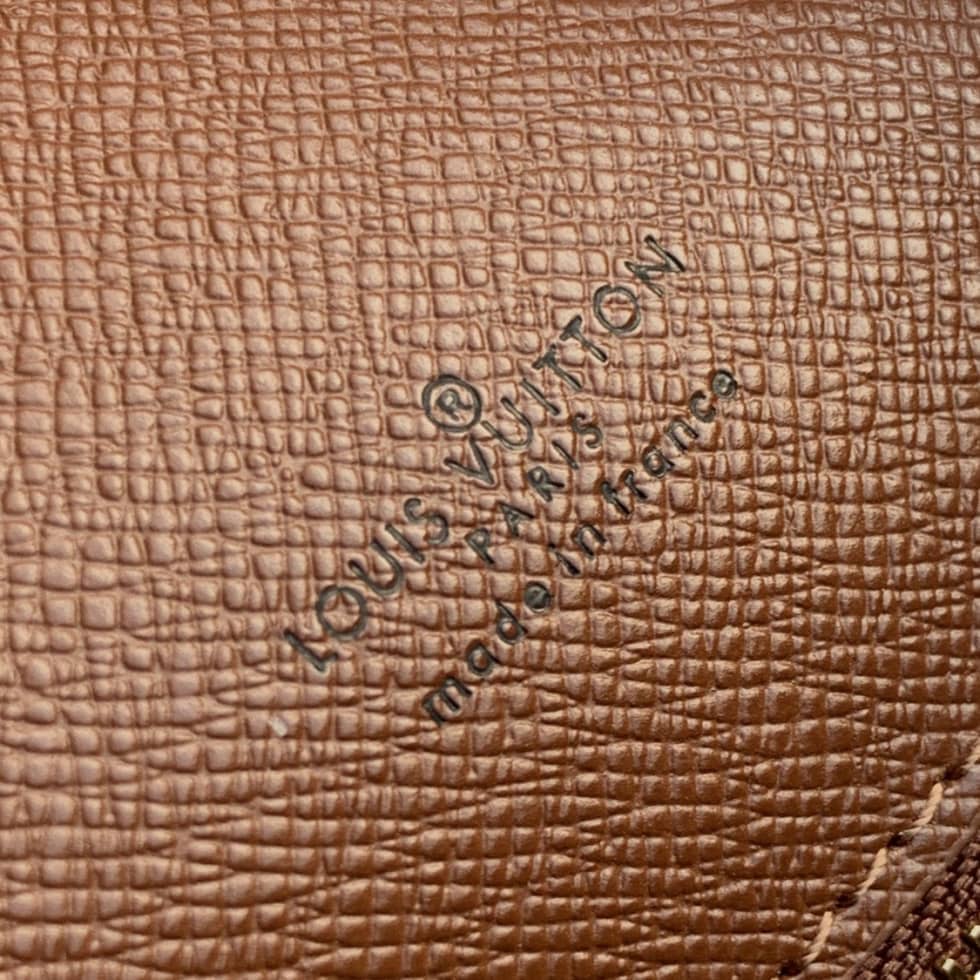 L0vis Vvtt0n Monogram Saint Cloud MM M51243 Replica Messenger Bag