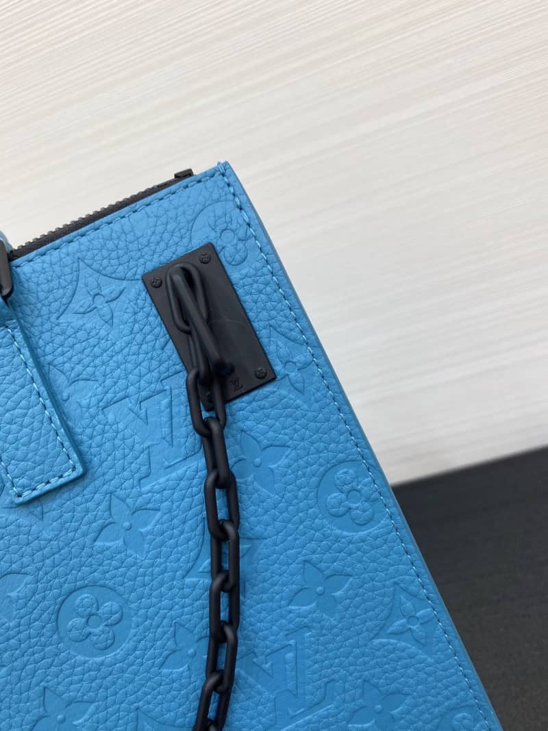 L0vis Vvtt0n Sac Plat Messenger Bag Replica Blue M55891