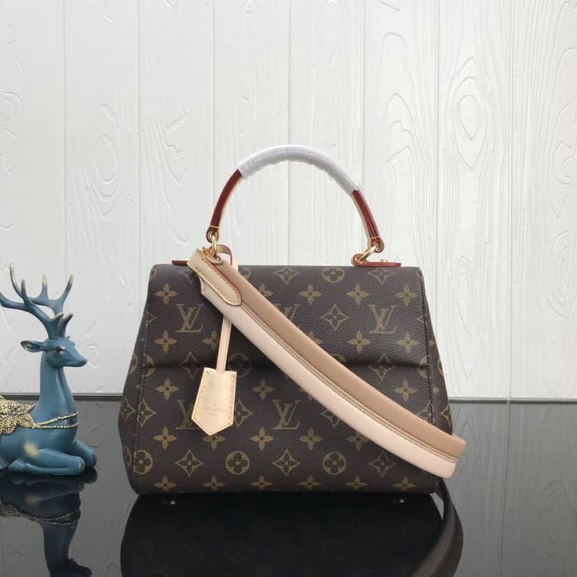 L0vis Vvtt0n Cluny BB Monogram Canvas Shoulder Handbag Replica Purple M42738