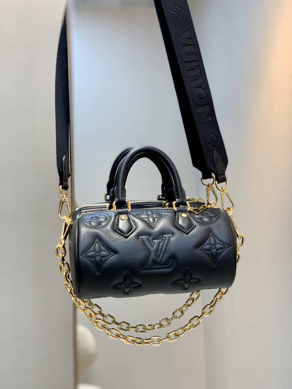 L0vis Vvtt0n Papillon BB Black M59800 Replica Shoulder Bag